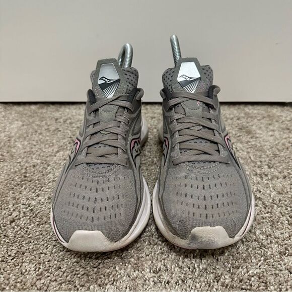 Saucony Kinvara 13 Women’s Size 7 - Picture 3 of 10